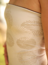 Load image into Gallery viewer, Beige ‘Opihi ulu - small
